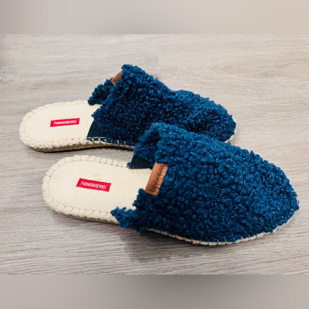 🩵NEW🩵 Havaianas Close Toe Slippers